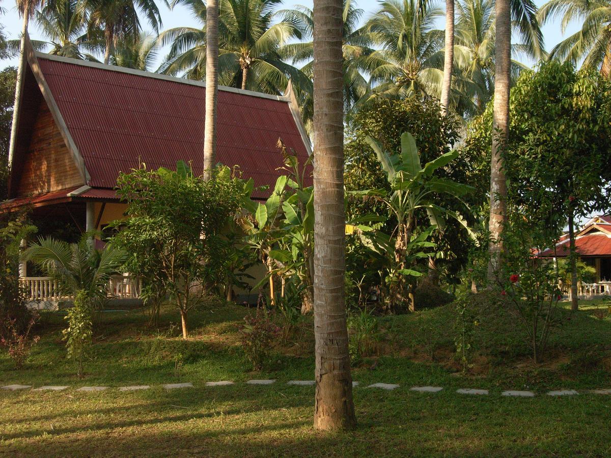 Lake View Bungalows Khao Lak Bagian luar foto