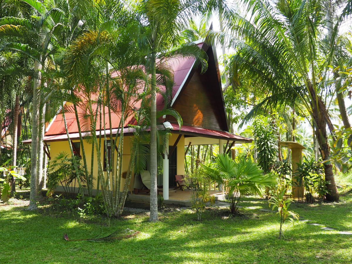 Lake View Bungalows Khao Lak Bagian luar foto