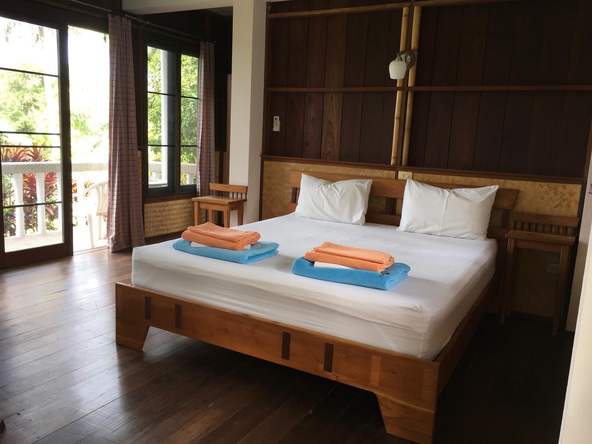 Lake View Bungalows Khao Lak Bagian luar foto